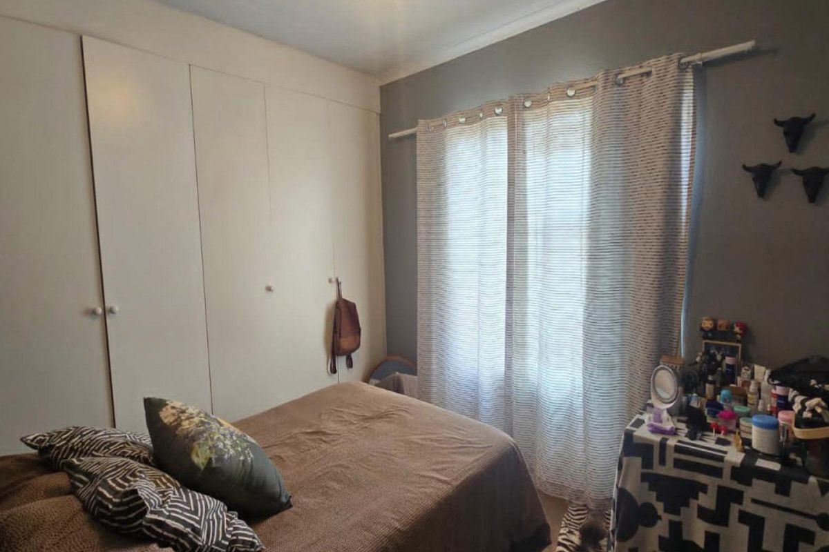 3 Bedroom House for Sale in Glen Marais - Photo 5