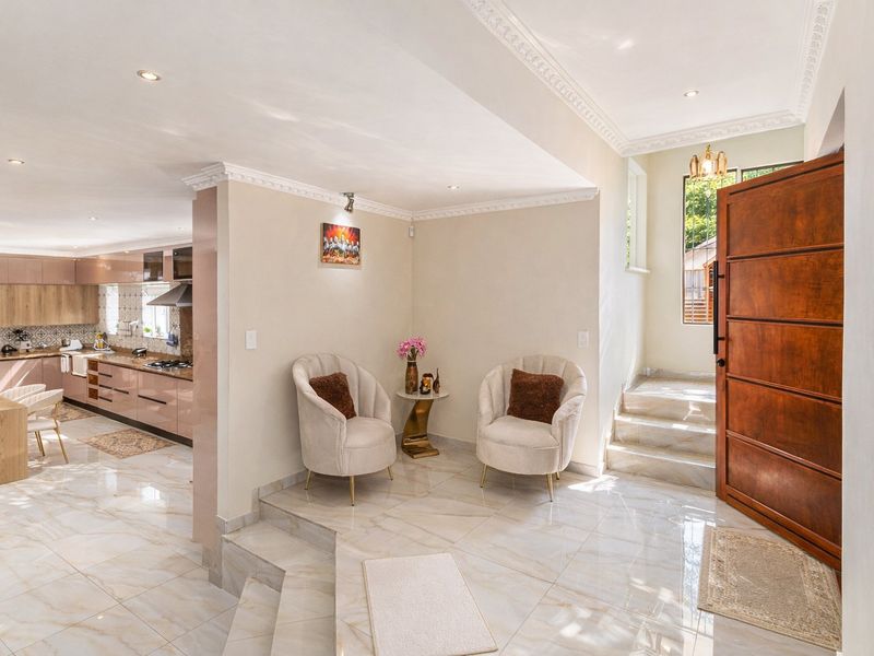 Luxurious Morningside Gem with Pool, Tennis court and Security - Photo 3