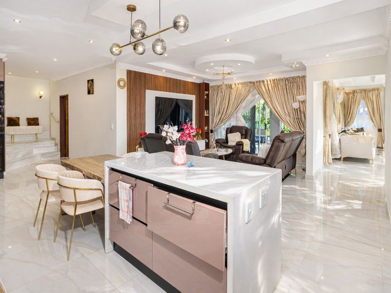Luxurious Morningside Gem with Pool, Tennis court and Security - Photo 8