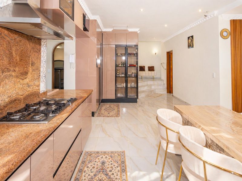 Luxurious Morningside Gem with Pool, Tennis court and Security - Photo 7