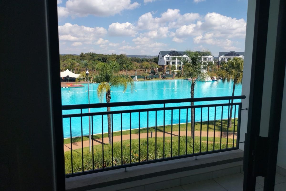 ONE BEDROOM AND ONE BATHROOM - Photo 4