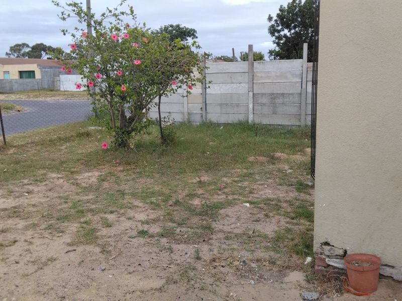 2 Bedroom house for sale in Devon Park Village - Photo 3