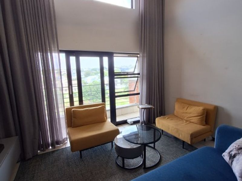 Stylish 1-Bedroom Flat with Amazing Views & Top Security!  - Photo 10