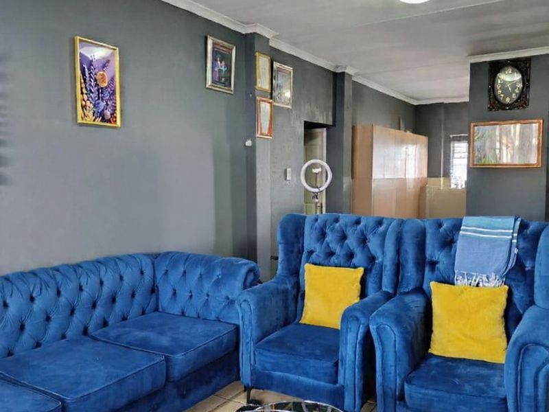 2 bedroom 1 bathroom ground floor apartment in Castle View,Germiston available for sale - Photo 5