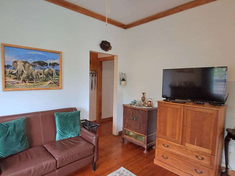 Sun, Sea & Serenity – Reduced!! Immaculate home with flat and a Jacuzzi in West Bank, Close to Schools, shops and West Bank Golf Course. - Photo 10