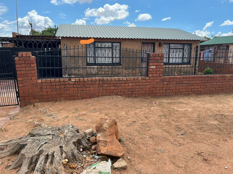 2 bedroom house Soshanguve -F - Photo 4