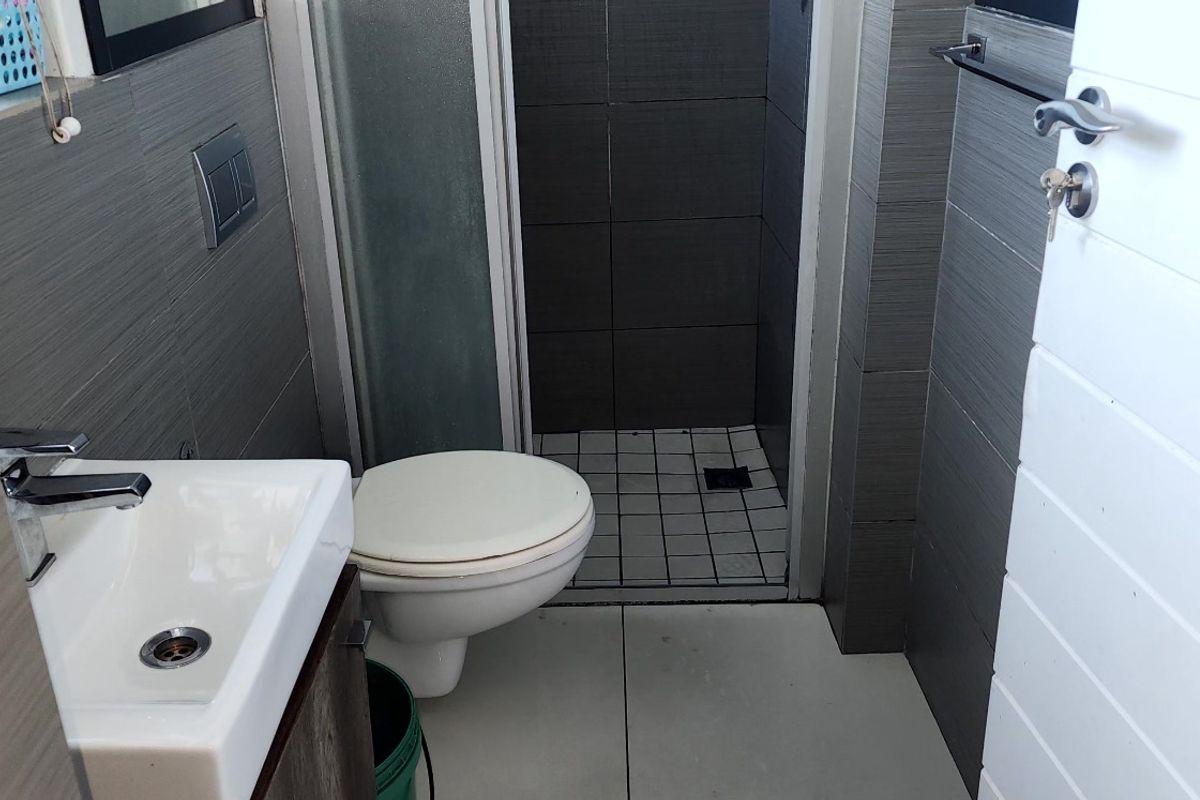 2 Bedroom Flat to rent in Newfields - Photo 5