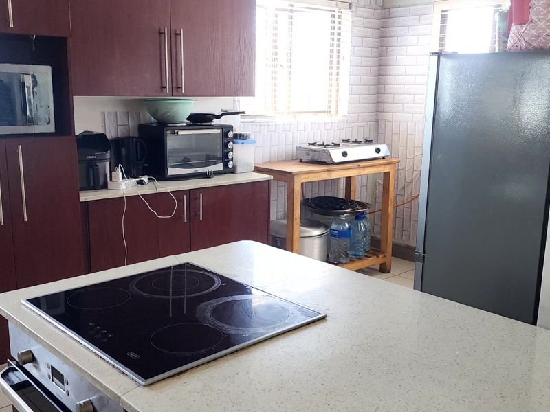 2 Bedroom Flat to rent in Newfields - Photo 9