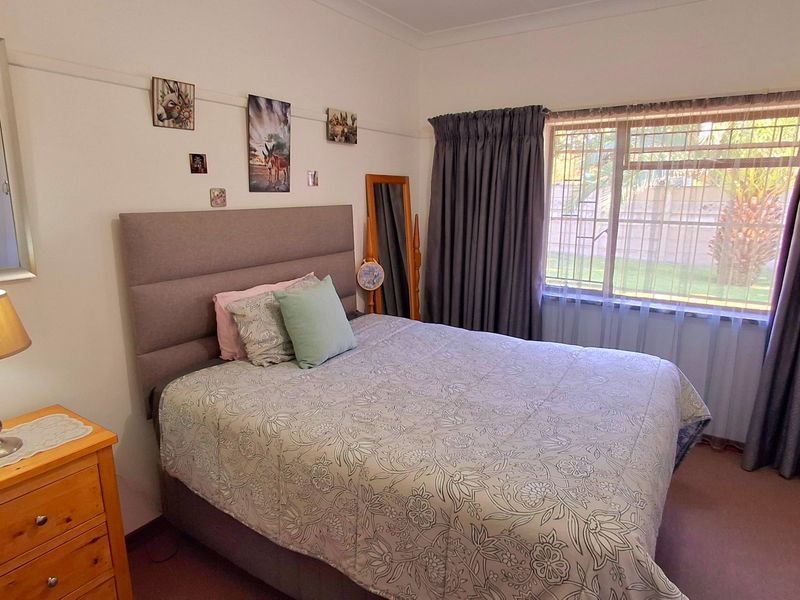 Beautiful 4-Bedroom Move-In Ready Family Home in Prime Sasolburg Location for buyers                                                                                                                 - Photo 6