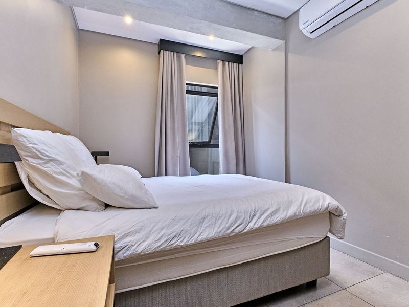 Furnished 1-Bedroom Hotel Apartment for Sale in Sandton - Photo 10