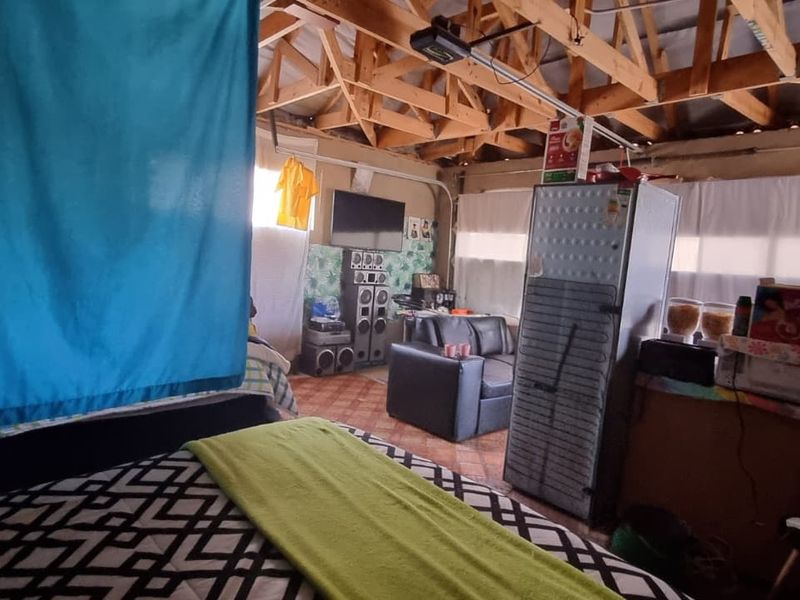 Home with endless possiblities  - Photo 6