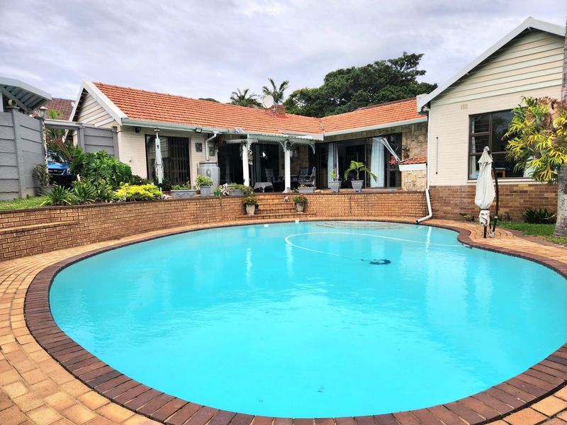 Stunning Family Home with 3 flatlets - Photo 2