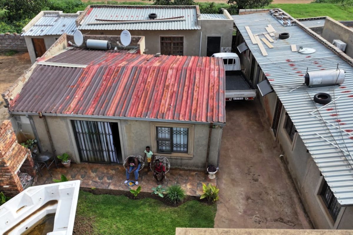 INVESTMENT OPPORTUNITY UP FOR GRABS - Photo 3