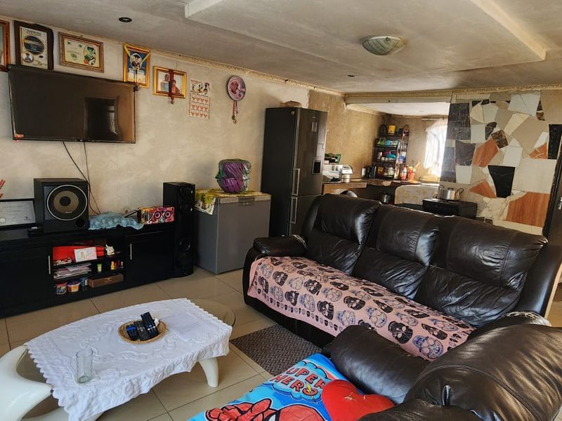 INVESTMENT OPPORTUNITY UP FOR GRABS - Photo 5