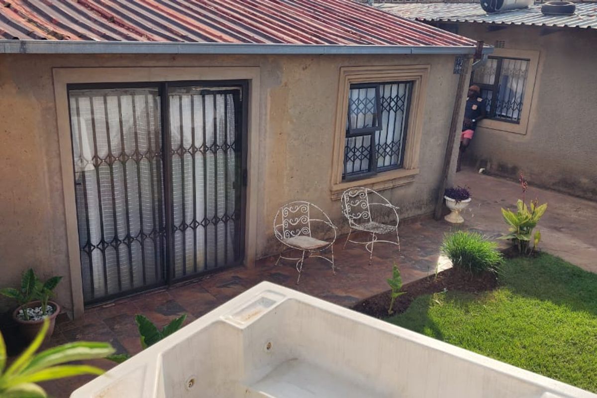 INVESTMENT OPPORTUNITY UP FOR GRABS - Photo 4