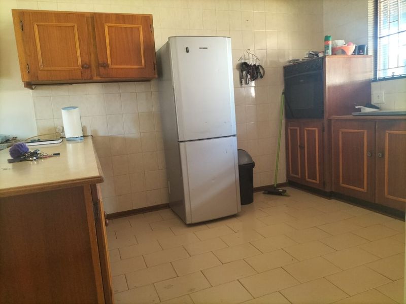 Secure Two Bedroom Townhouse in Stilfontein Ext 4 - Photo 7