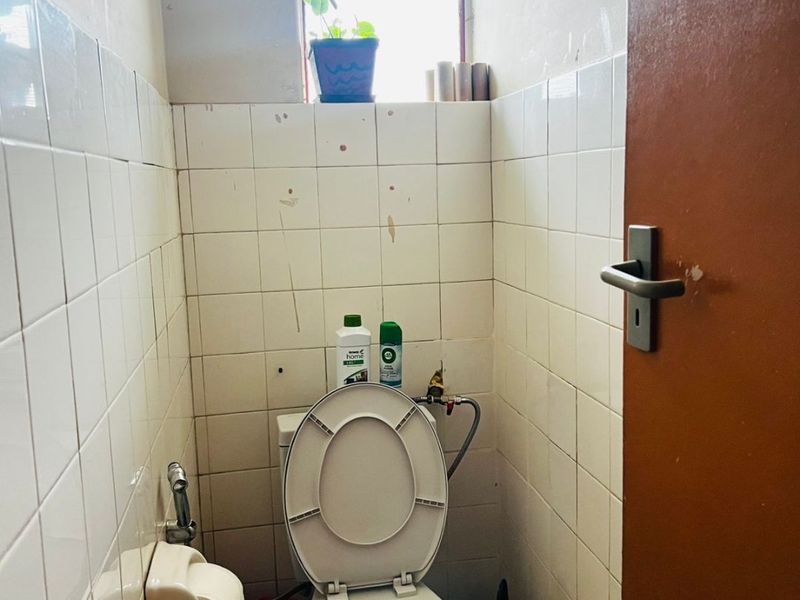 2.5 Bedroom Apartment For Sale in Sunnyside - Photo 4