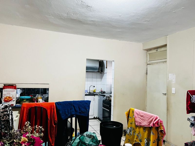 2.5 Bedroom Apartment For Sale in Sunnyside - Photo 8