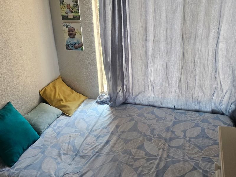 3 Bed 1 bath town house for sale in Country view - Photo 9