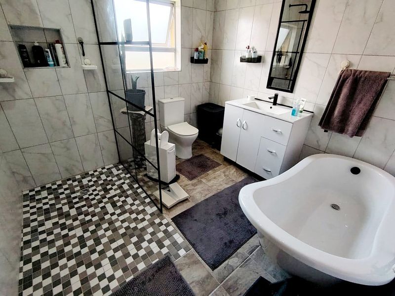 3 bedroom house in cambridge - Photo 4