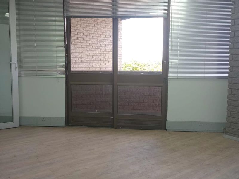 SMME Office Available in Centurion Central - Photo 8