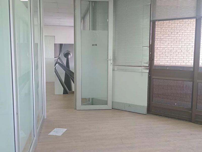 SMME Office Available in Centurion Central - Photo 6