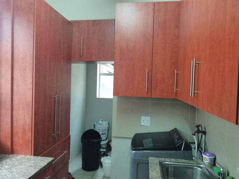 3 bedroom apartment for sale - Photo 4