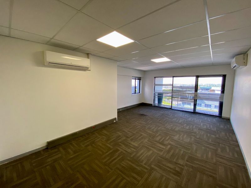 P-Grade Office Space Available In Midrand - Photo 8