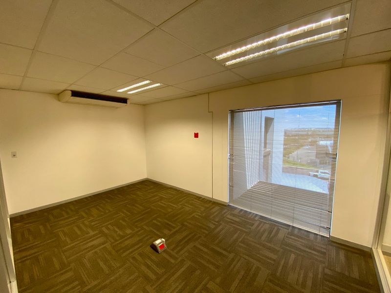 P-Grade Office Space Available In Midrand - Photo 7