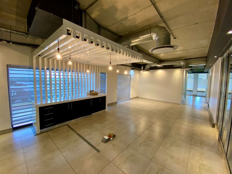 P-Grade Office Space Available In Midrand - Photo 5