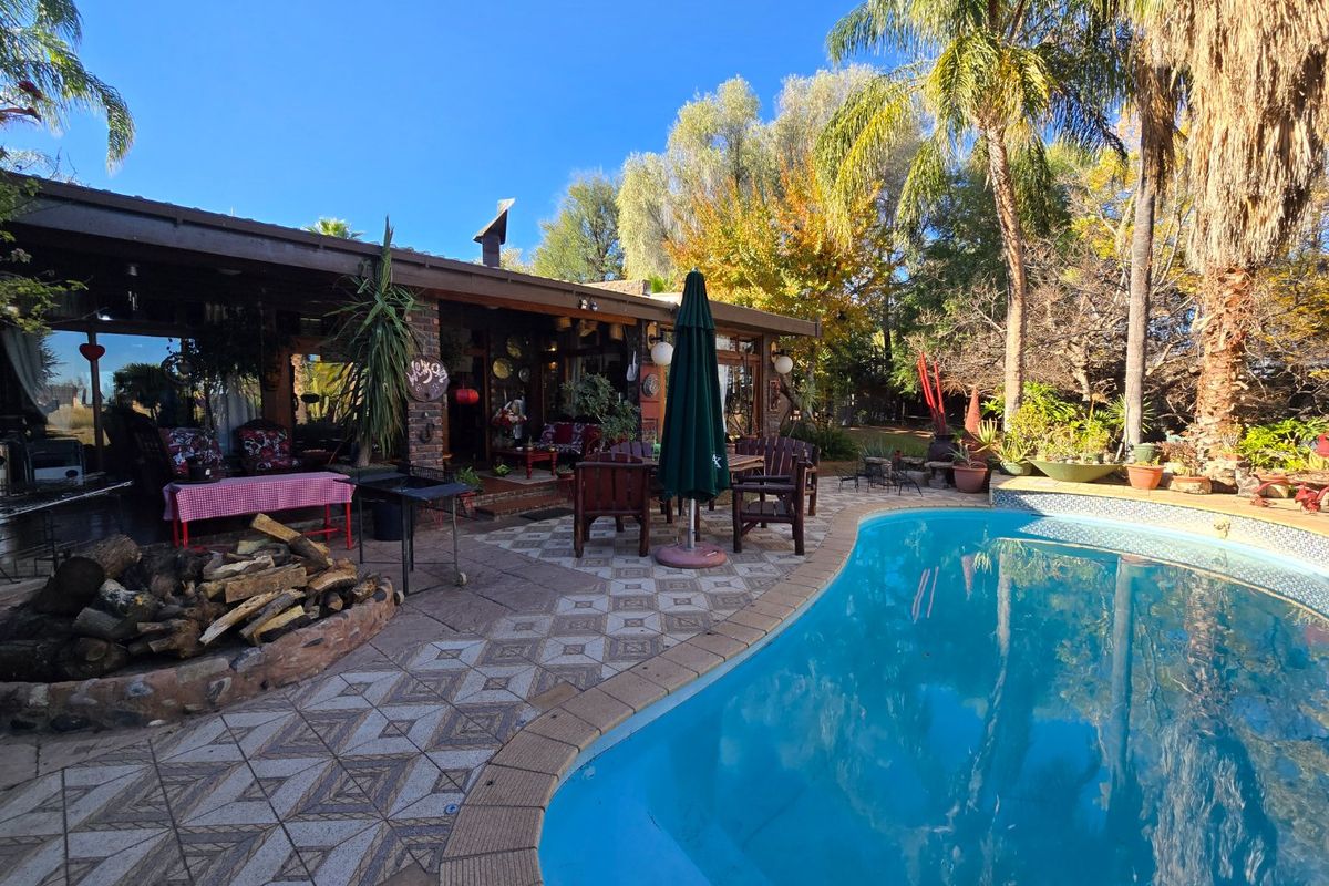 Elegant Riverside Escape on the Orange River - Middelpos, Upington - Photo 2