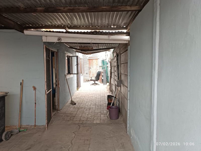 2 Bedroom house for sale in Wesbank - Photo 4