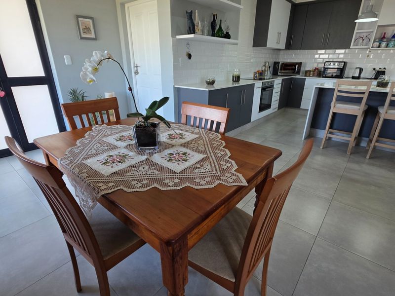Beautiful House... Popular Estate... Stylish and Modern... Close to Nature !!! - Photo 10