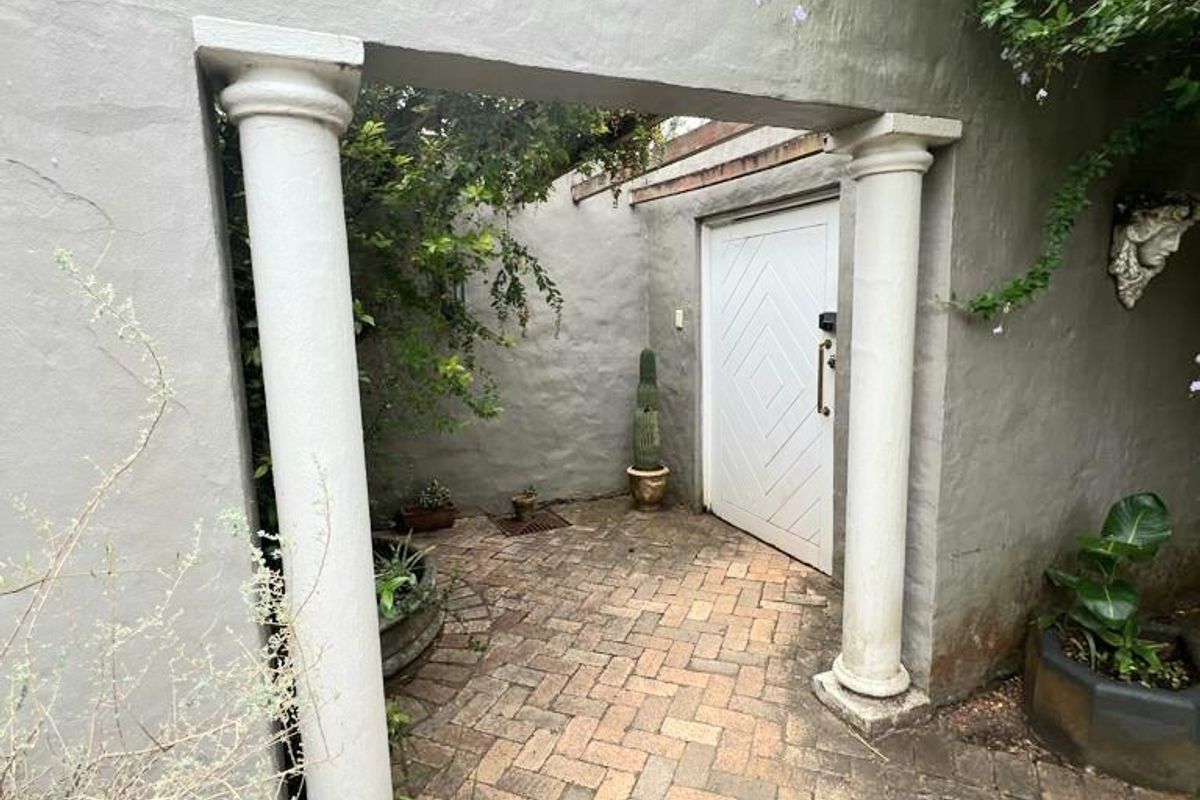 A business situated in a fantastic, popular area like this, does not come along often! - Photo 4