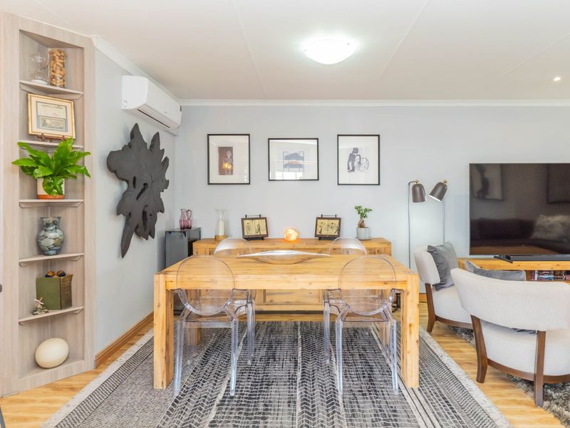 Luxurious 4 Bedroom townhouse For Sale.! - Photo 10