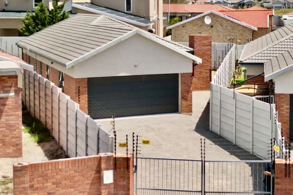 Immaculate modern secure bargain not to be repeated  - Photo 3