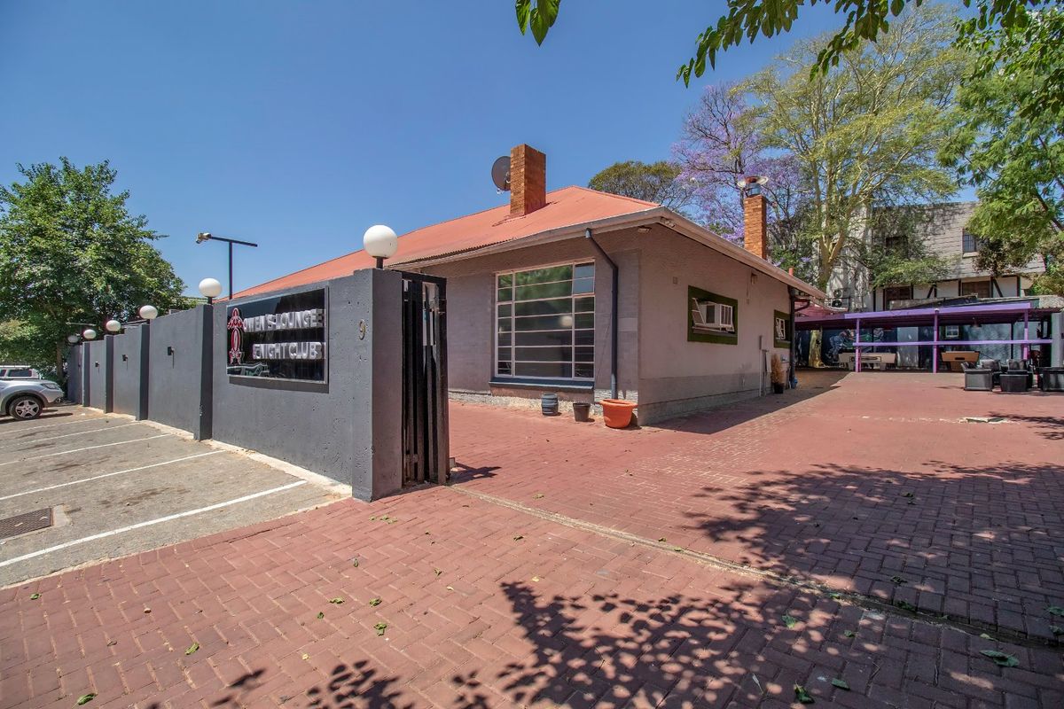 Prime Location Free Standing Commercial Building For Sale In Randburg - Photo 2