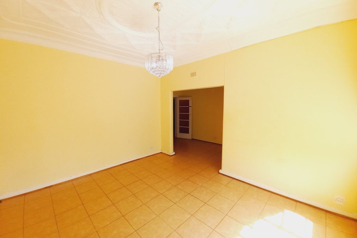 Spacious Corner Property on a Generous 1139sqm Stand in the Heart of Primrose - Photo 4