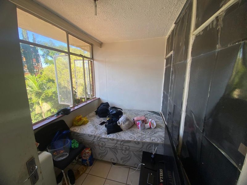 1.5 Bedroom For Sale in Sunnyside - Photo 8