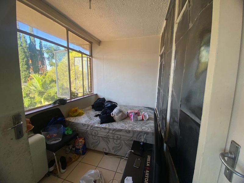 1.5 Bedroom For Sale in Sunnyside - Photo 3