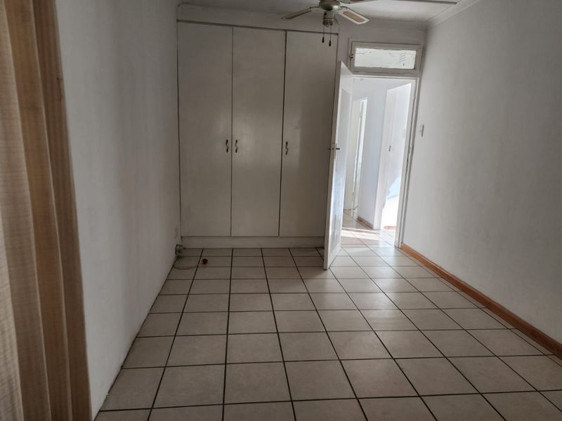 Spacious Family Home with Prime Location & Exceptional Entertainment Space. - Photo 9