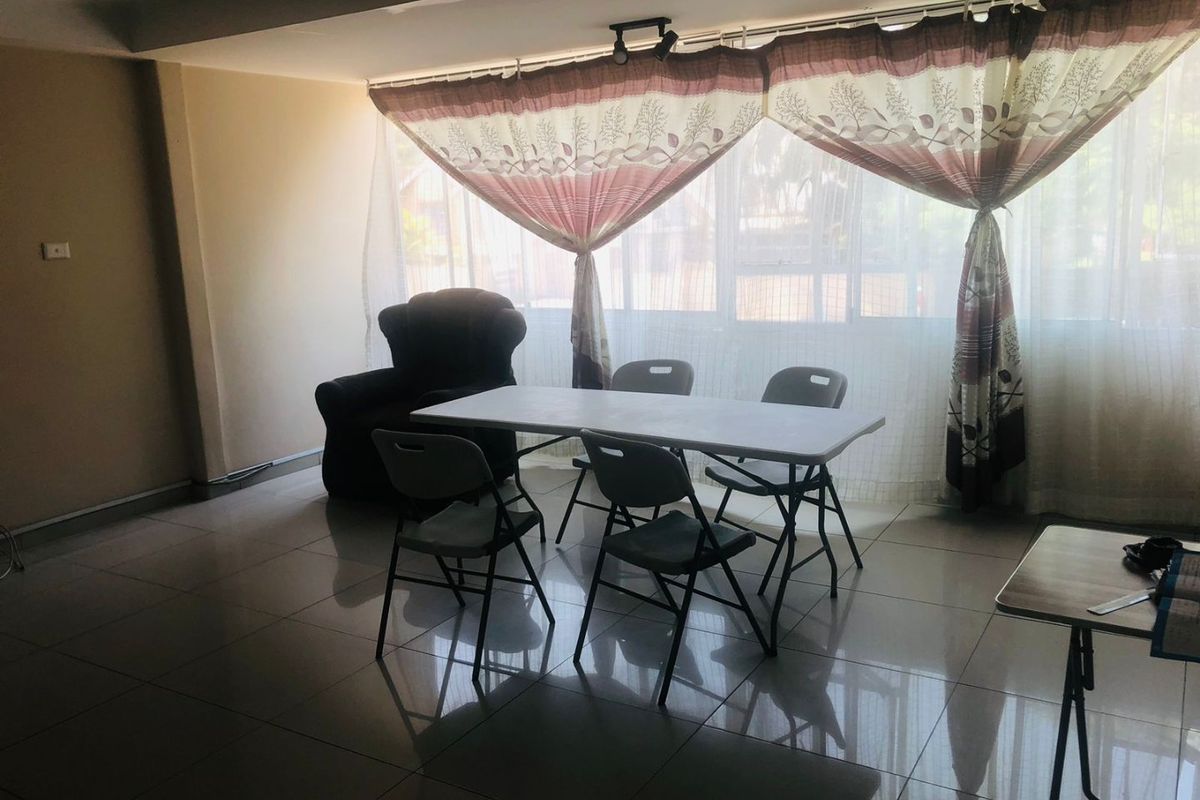 2 Bedrooms, 1 Bathroom Apartment For Sale In Bulwer, Durban - Photo 3