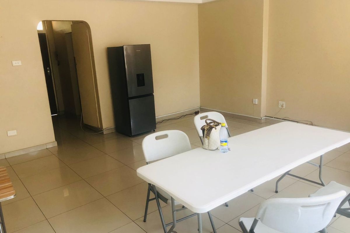 2 Bedrooms, 1 Bathroom Apartment For Sale In Bulwer, Durban - Photo 4