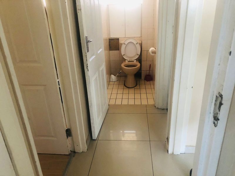 2 Bedrooms, 1 Bathroom Apartment For Sale In Bulwer, Durban - Photo 7