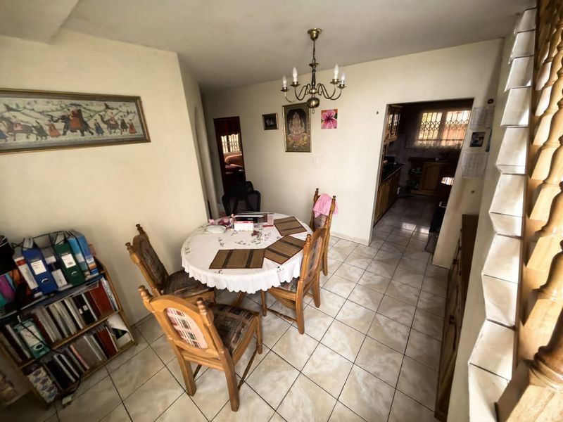 5 Bedroom Stately Dual-Home Gem at 64 St Pauls Avenue, Reservoir Hills - Photo 9