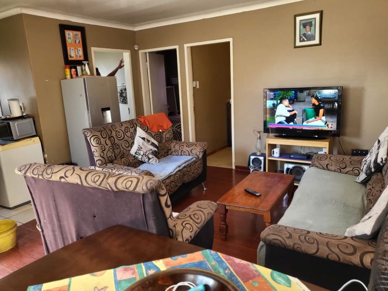 Investment Property For Sale in Cosmo City   - Photo 3