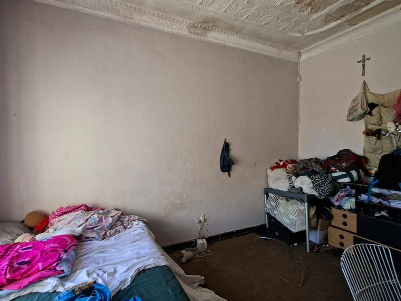 Rare Two-Home Property in Kenilworth – Renovation Potential Galore- REDUCED PRCE - Photo 9