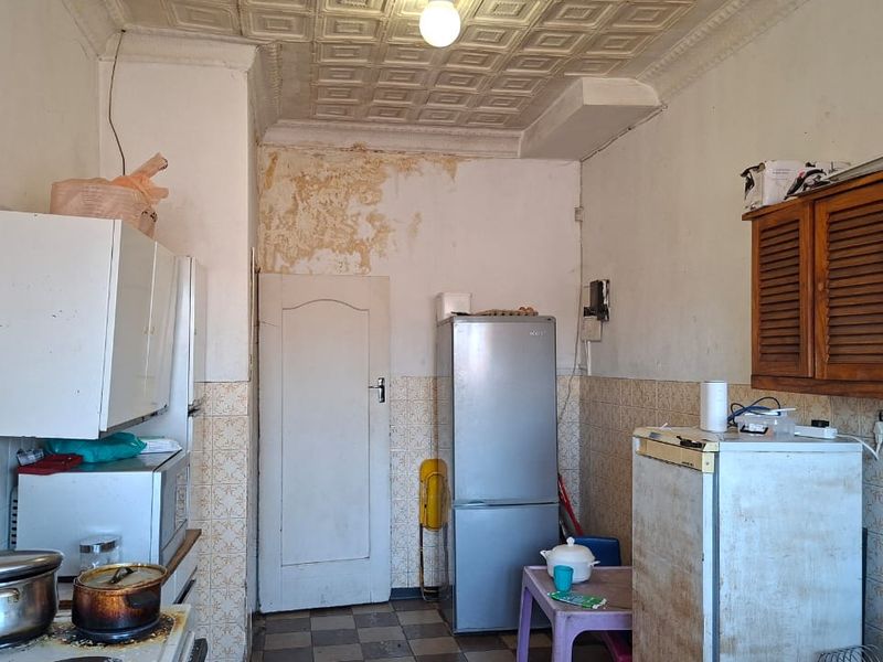 Rare Two-Home Property in Kenilworth – Renovation Potential Galore- REDUCED PRCE - Photo 3