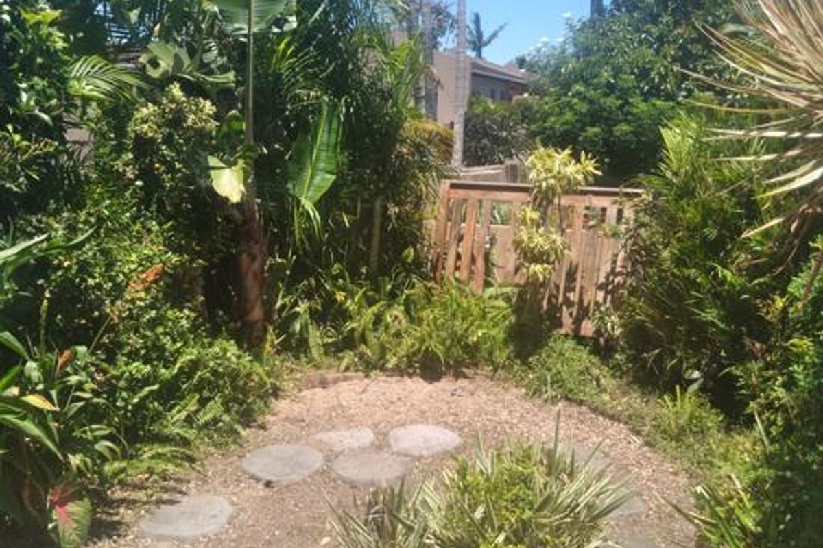 Two bedroom Townhouse for sale in Margate - Photo 4