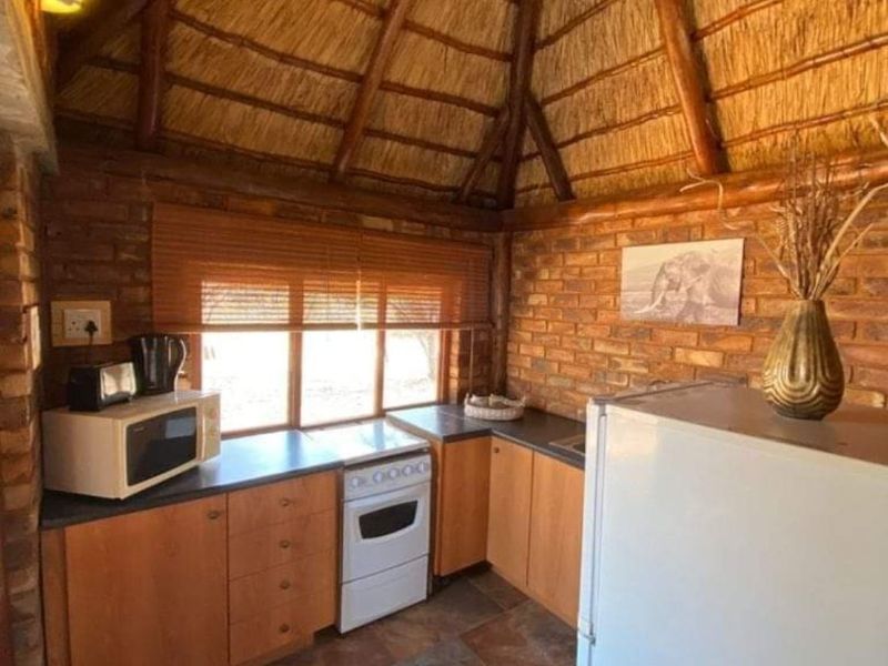 Once in a lifetime opportunity to own a piece of bushveld Heaven in Dinokeng Big 5 reservation  - Photo 2